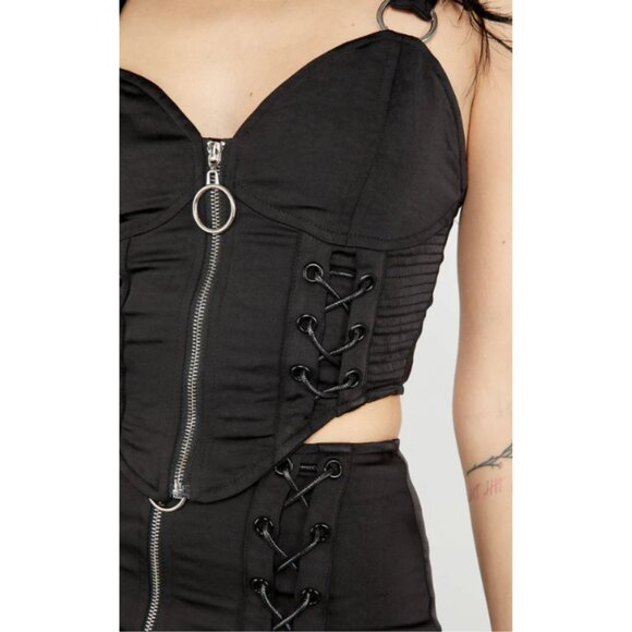 DISTURBIA Immortelle Lace Up Corset Top - Picture 3 of 8